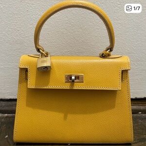 Mini hand bag from Reina